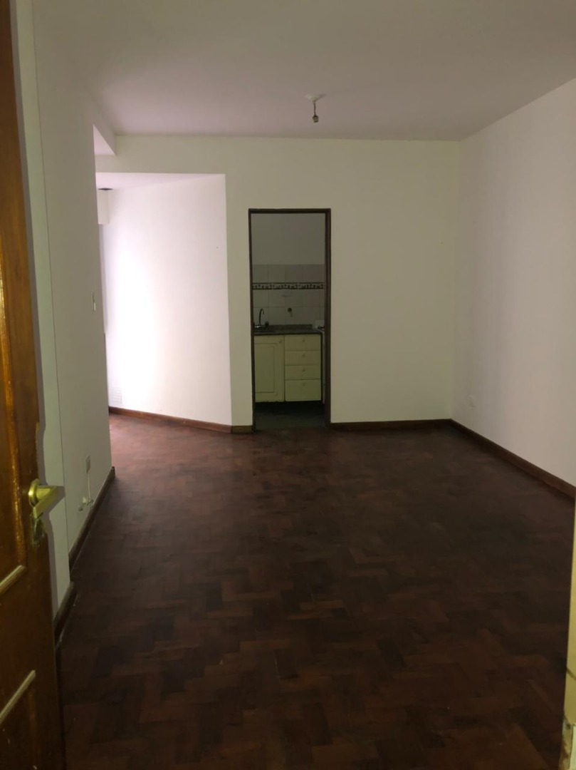 4 A ENTRADA DEPARTAMENTO.jpg